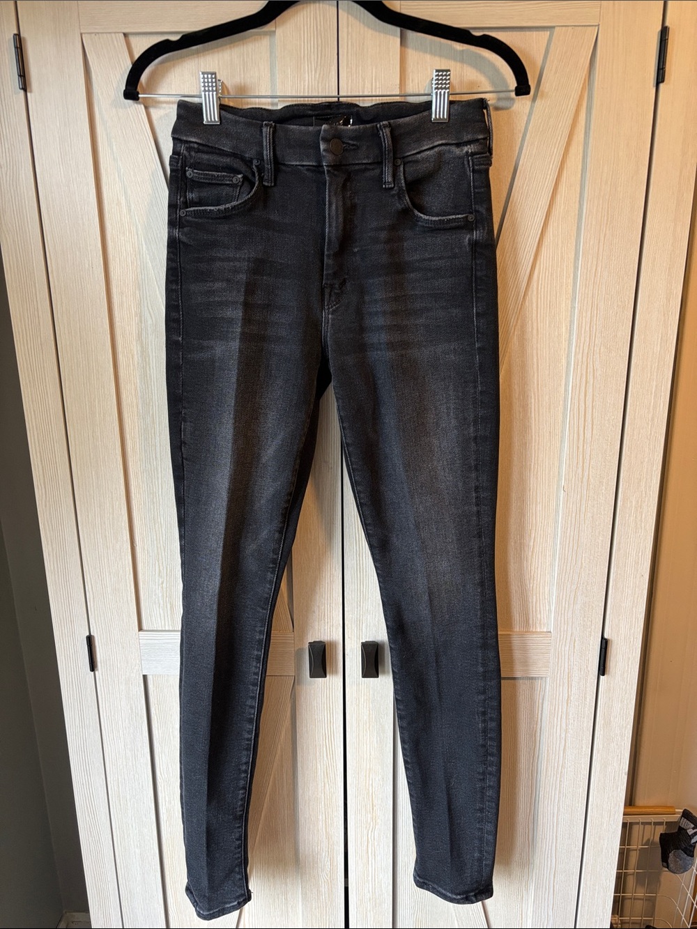 MOTHER Black High-Rise Skinny Jeans in Not Today Satan 25